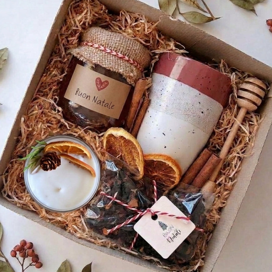 BOX COCCOLE NATALIZIE Regalo di Natale Tazza Miele Candela e Infuso di frutta