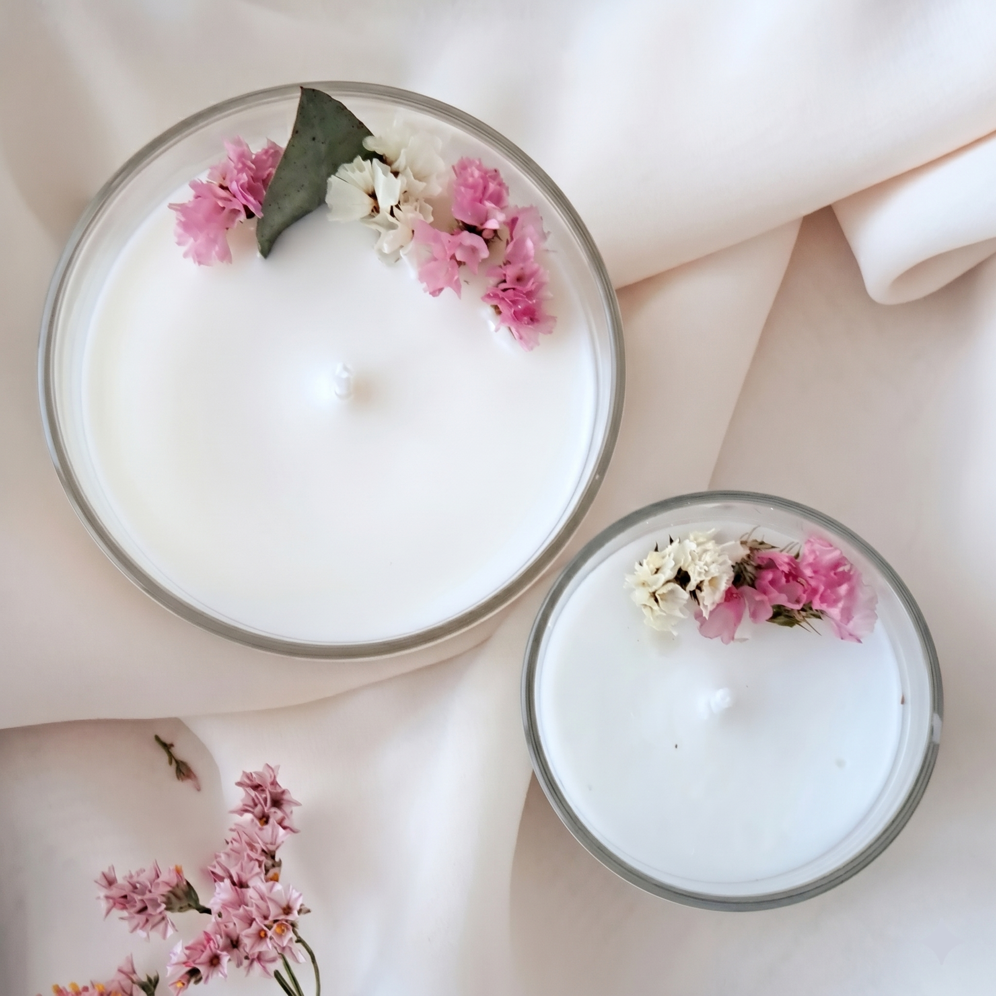 Candela Profumata Camelia & Sage in cera vegetale ❗Disponibile da Settembre