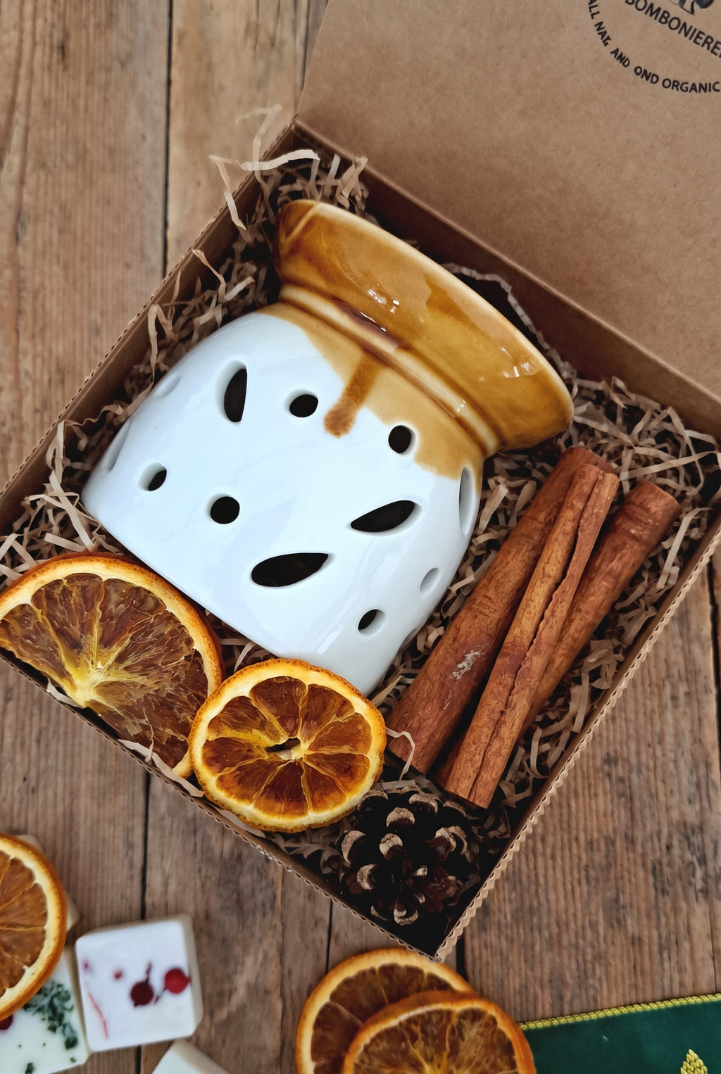 Brucia Essenze in Ceramica Regalo di Natale